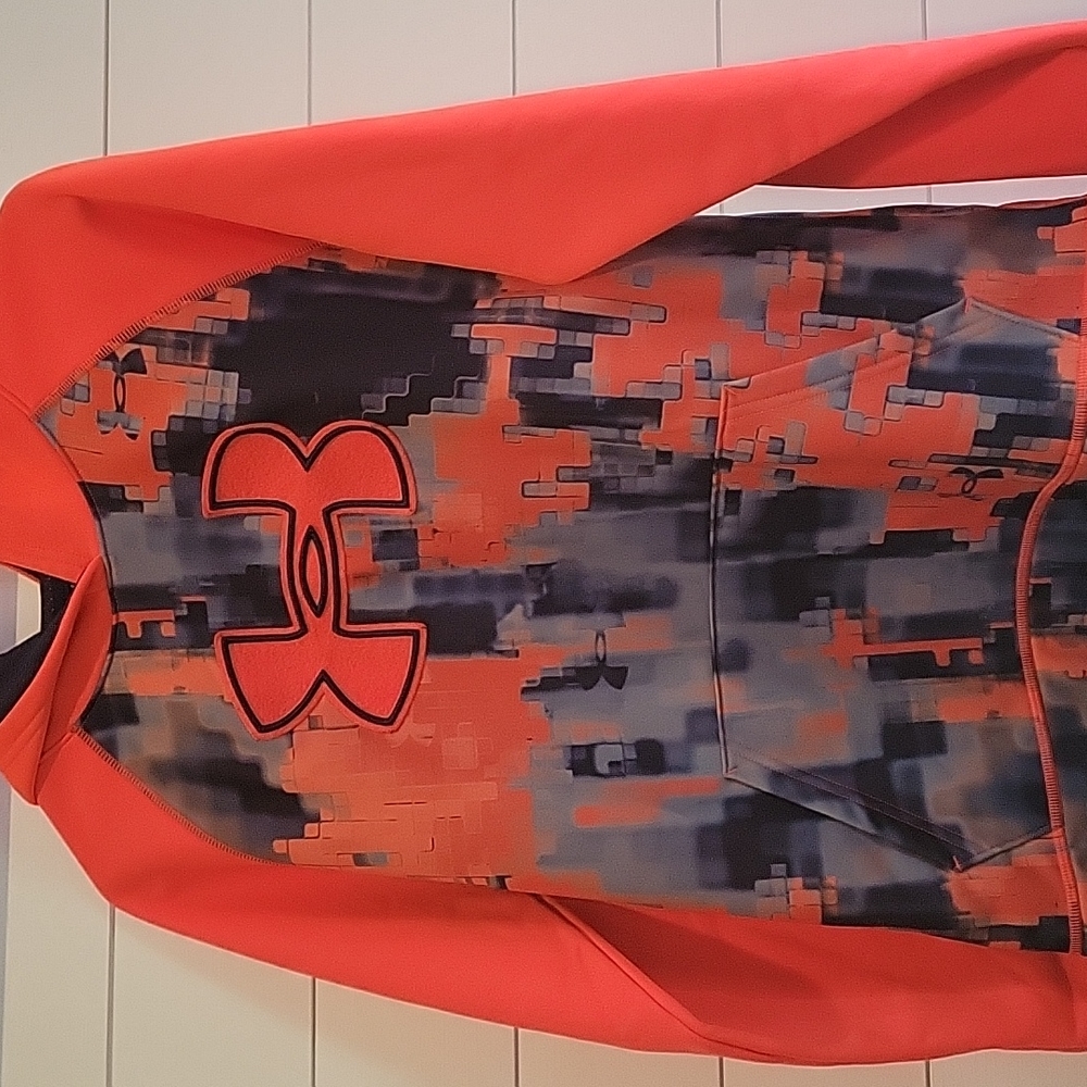 Under Armour hoodie